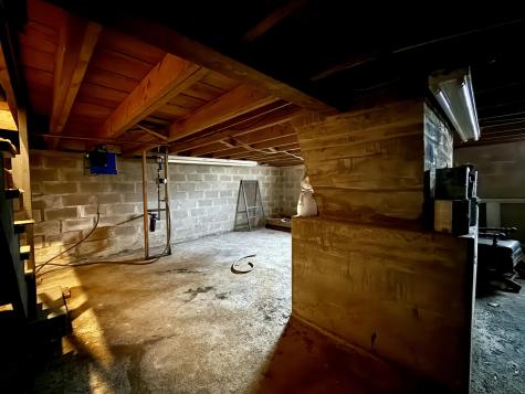 91 Downes Street Calais ME 04619