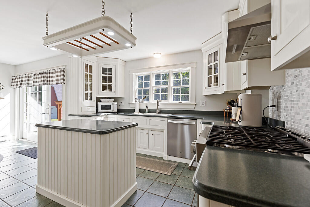62 Sherwood Lane Vassalboro ME 04989