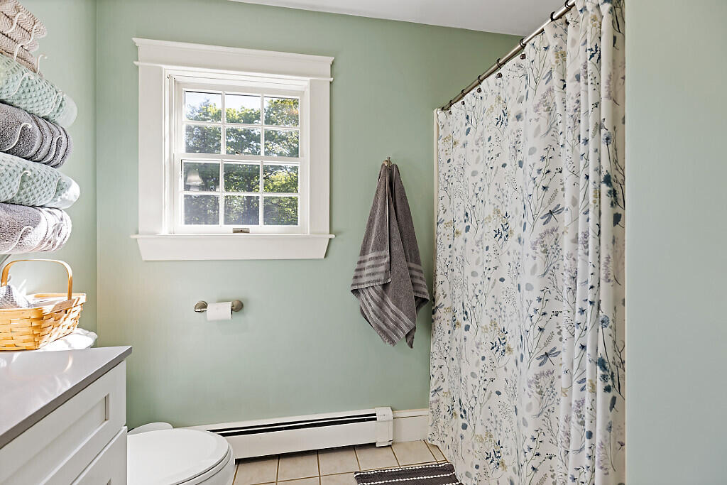 62 Sherwood Lane Vassalboro ME 04989