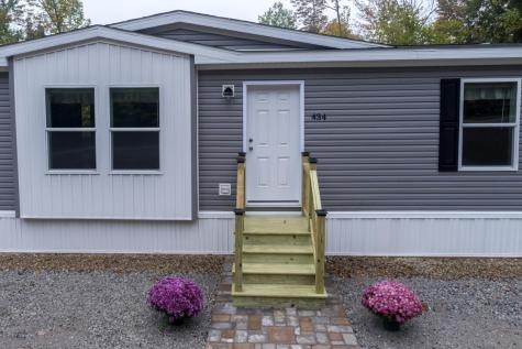 434 Brighton Hill Road Minot ME 04258