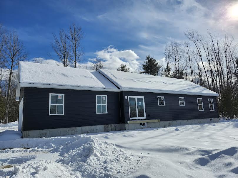 29 Maple Ridge Road Dresden ME 04342