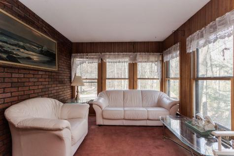 17 Horn Road York ME 03909