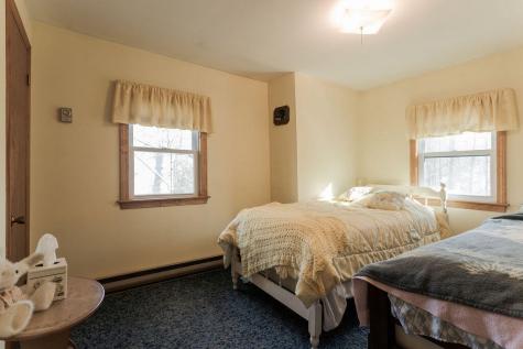 17 Horn Road York ME 03909