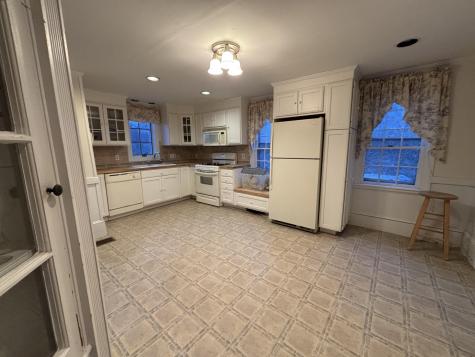 20 Water Street Winterport ME 04496