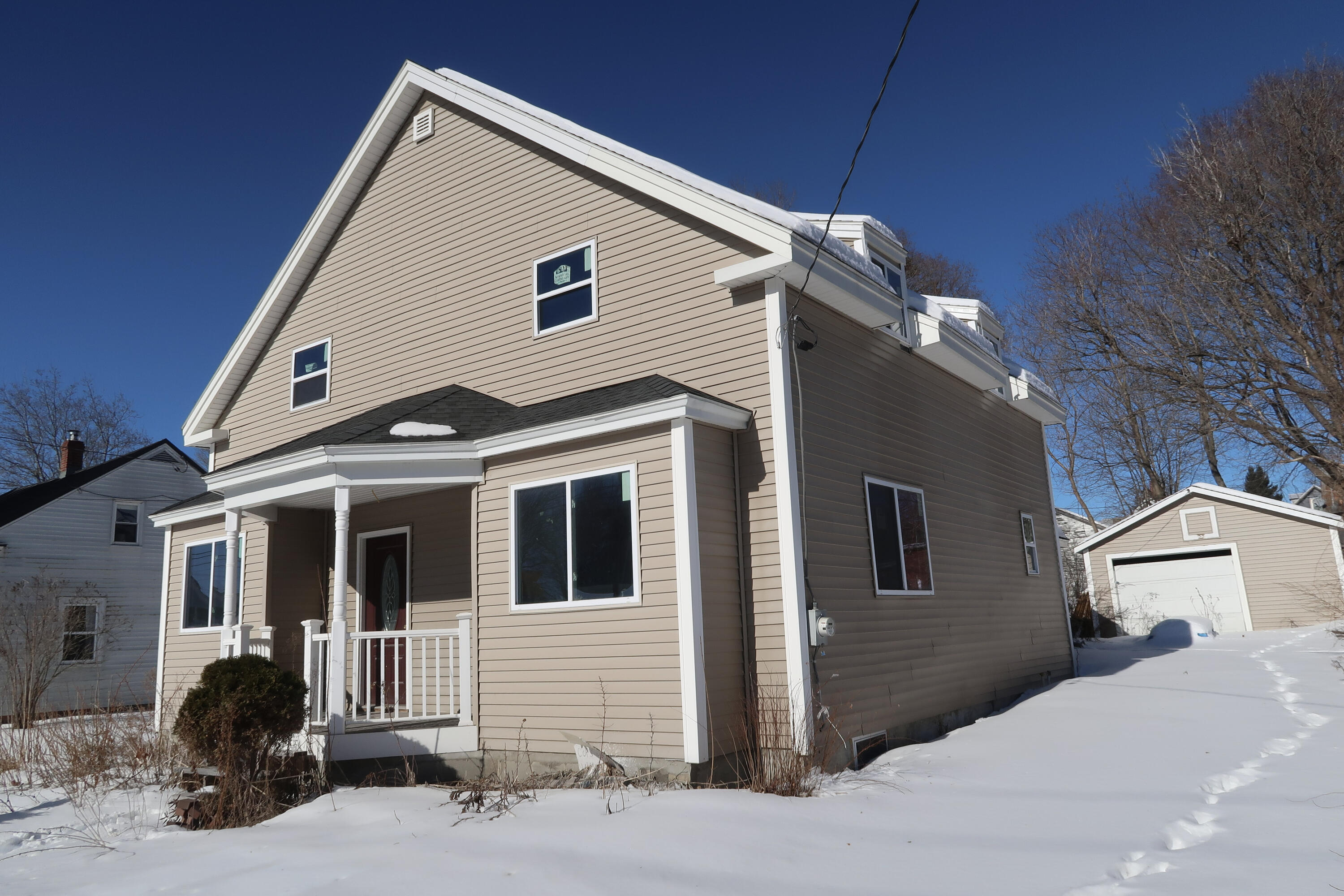 14 Heselton Street Skowhegan ME 04976