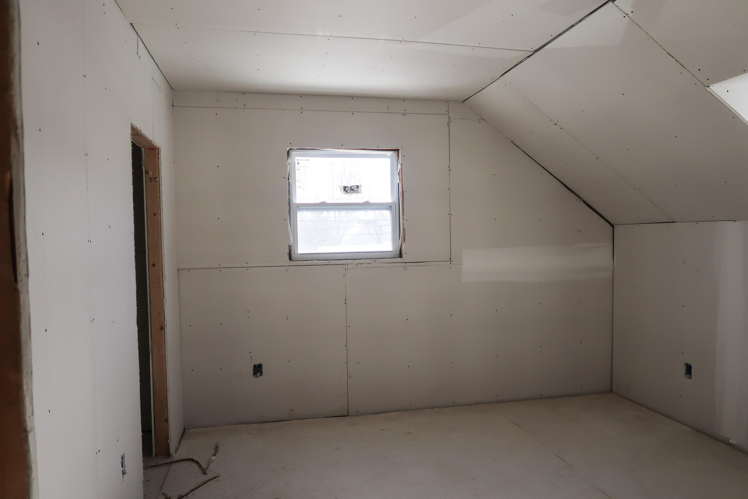 14 Heselton Street Skowhegan ME 04976