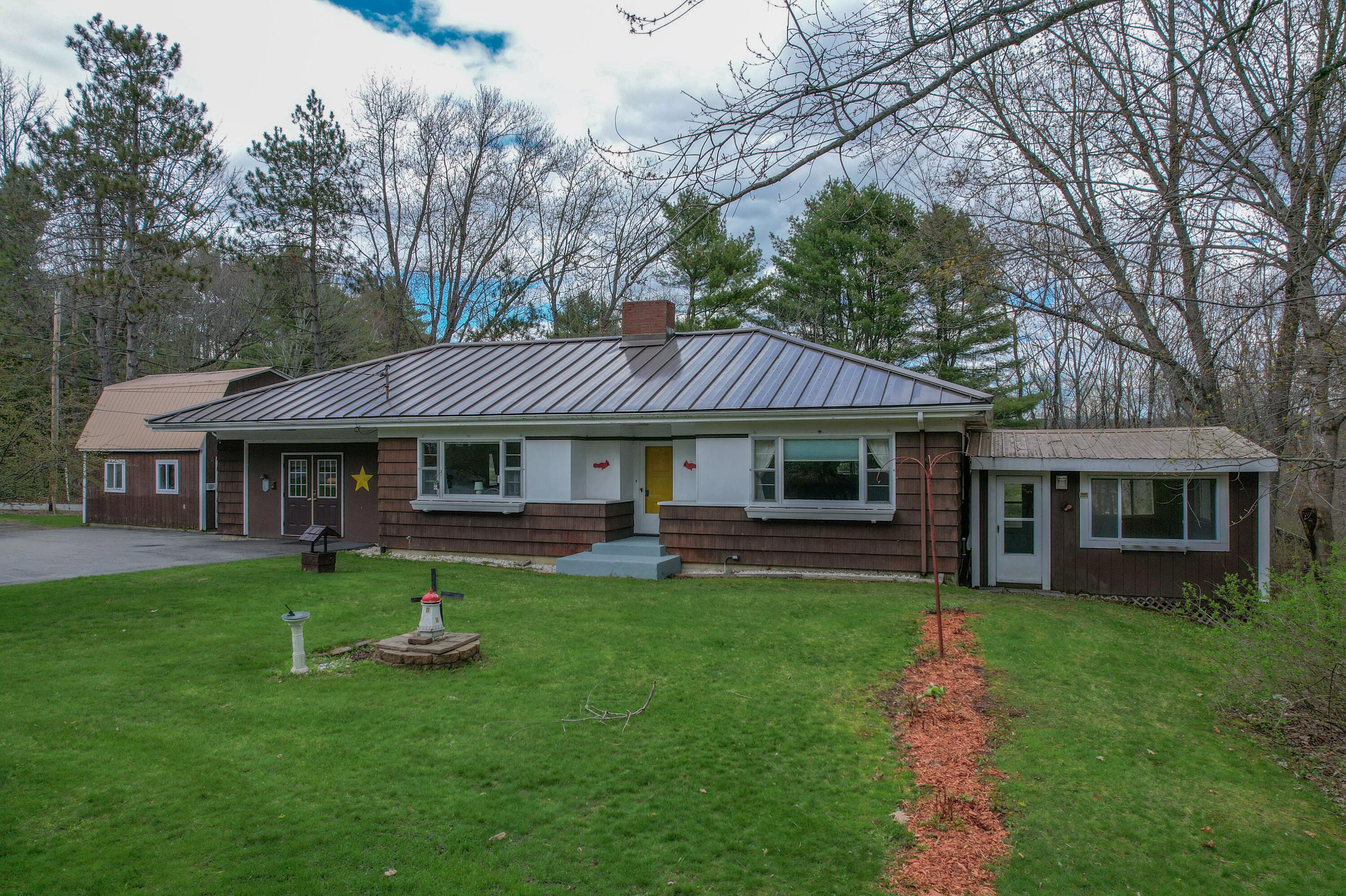 1571 River Road Bucksport ME 04416