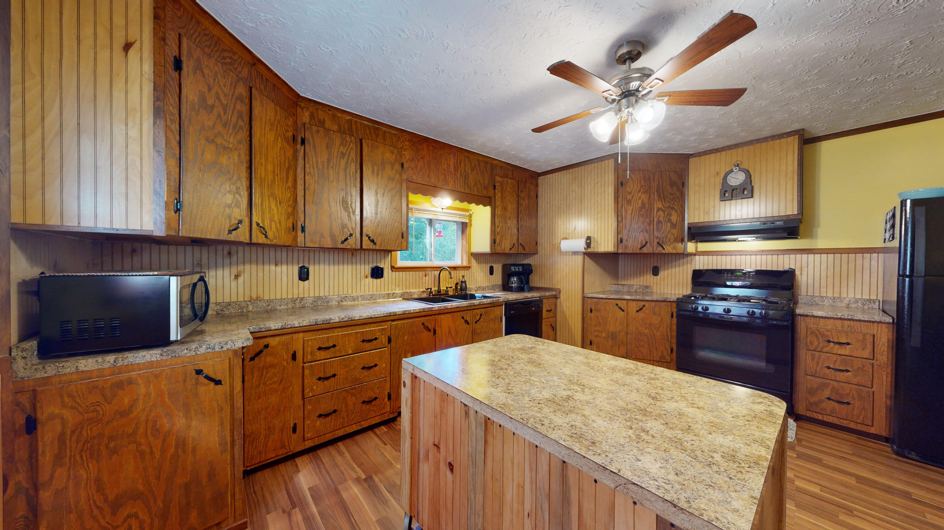 259 Old Brunswick Road Durham ME 04222