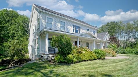 19 Salty Dog Way Falmouth ME 04105