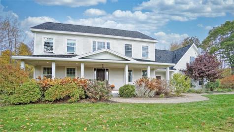 19 Salty Dog Way Falmouth ME 04105