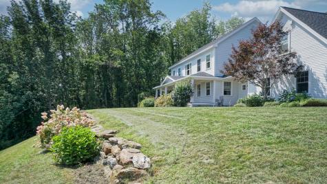 19 Salty Dog Way Falmouth ME 04105