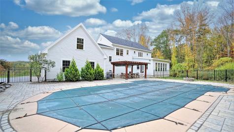 19 Salty Dog Way Falmouth ME 04105