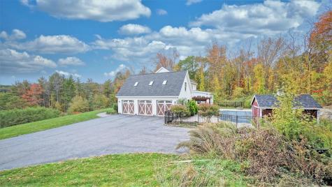 19 Salty Dog Way Falmouth ME 04105