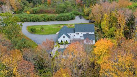 19 Salty Dog Way Falmouth ME 04105