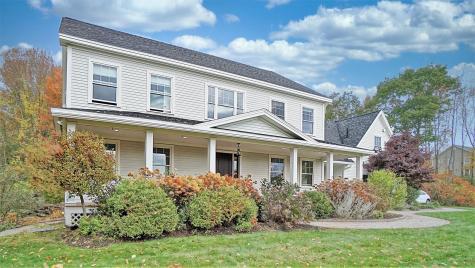 19 Salty Dog Way Falmouth ME 04105