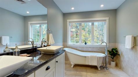 19 Salty Dog Way Falmouth ME 04105