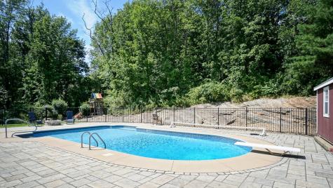 19 Salty Dog Way Falmouth ME 04105