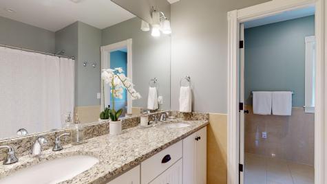 19 Salty Dog Way Falmouth ME 04105