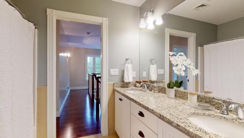 19 Salty Dog Way Falmouth ME 04105