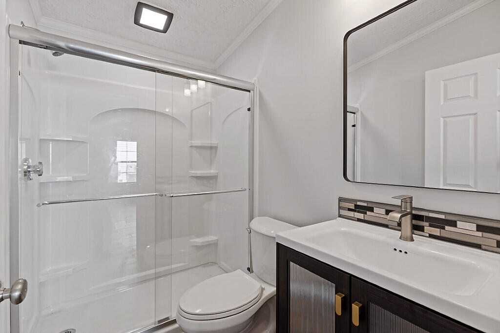 19 Purchase Street Rockland ME 04841