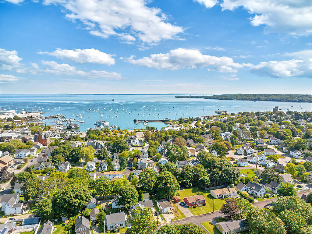 19 Purchase Street Rockland ME 04841