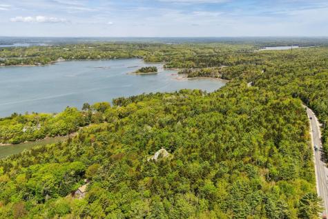 428 Mountain Road Harpswell ME 04079