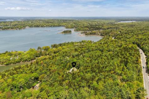 428 Mountain Road Harpswell ME 04079