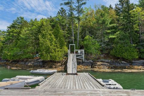 428 Mountain Road Harpswell ME 04079