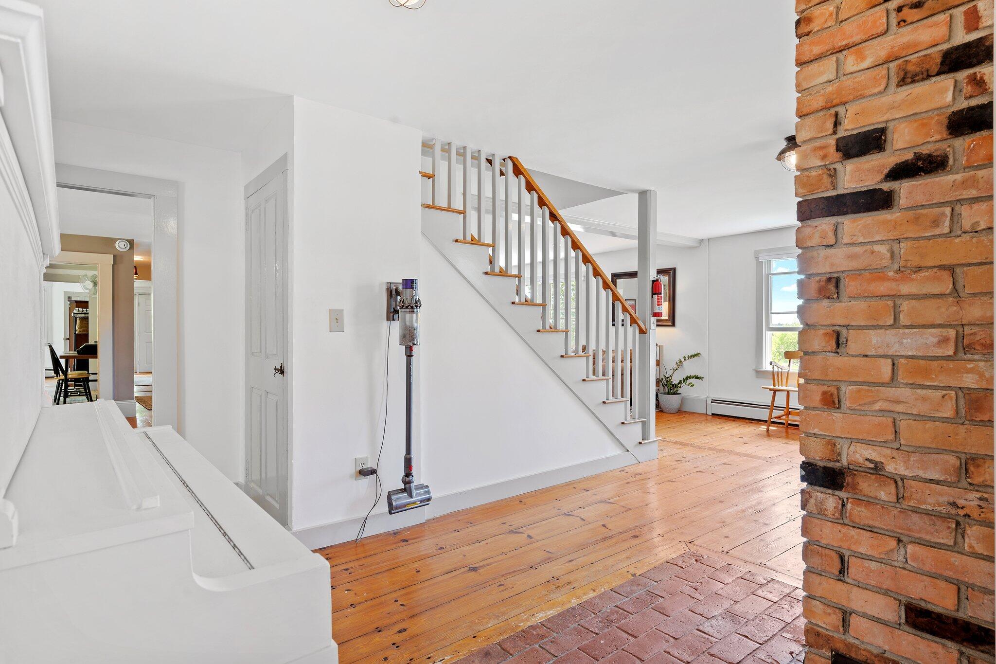 284 Allen Road Pownal ME 04069