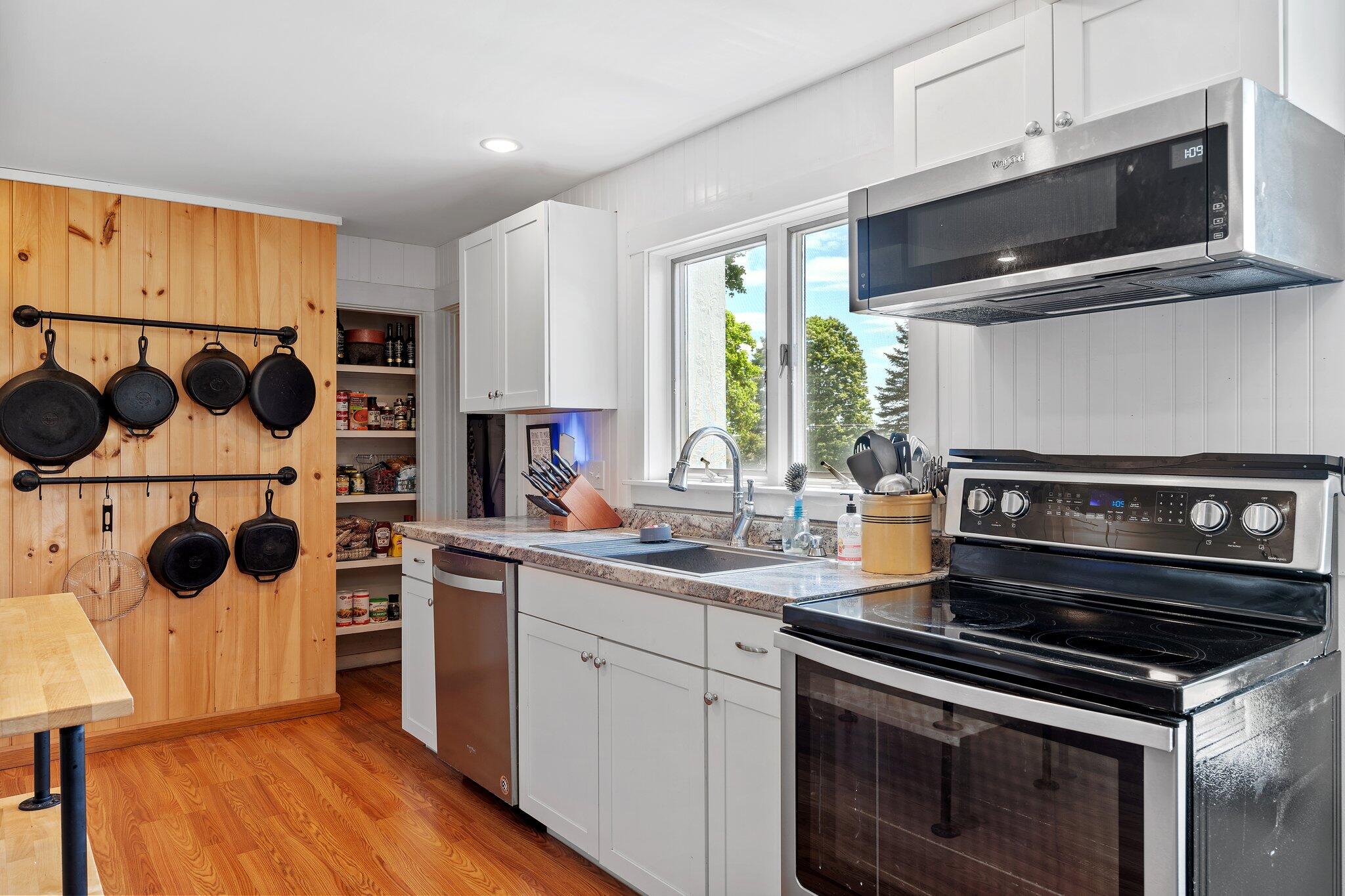 284 Allen Road Pownal ME 04069