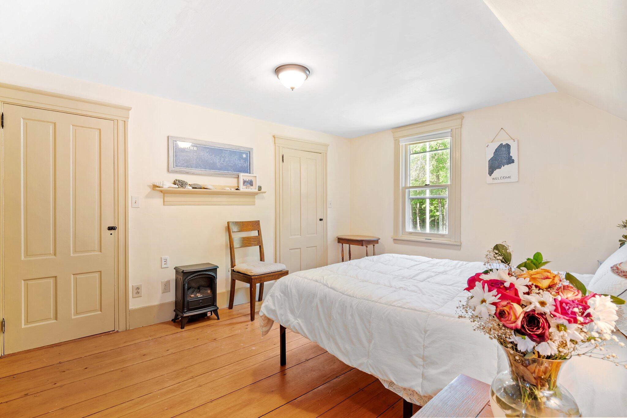 284 Allen Road Pownal ME 04069