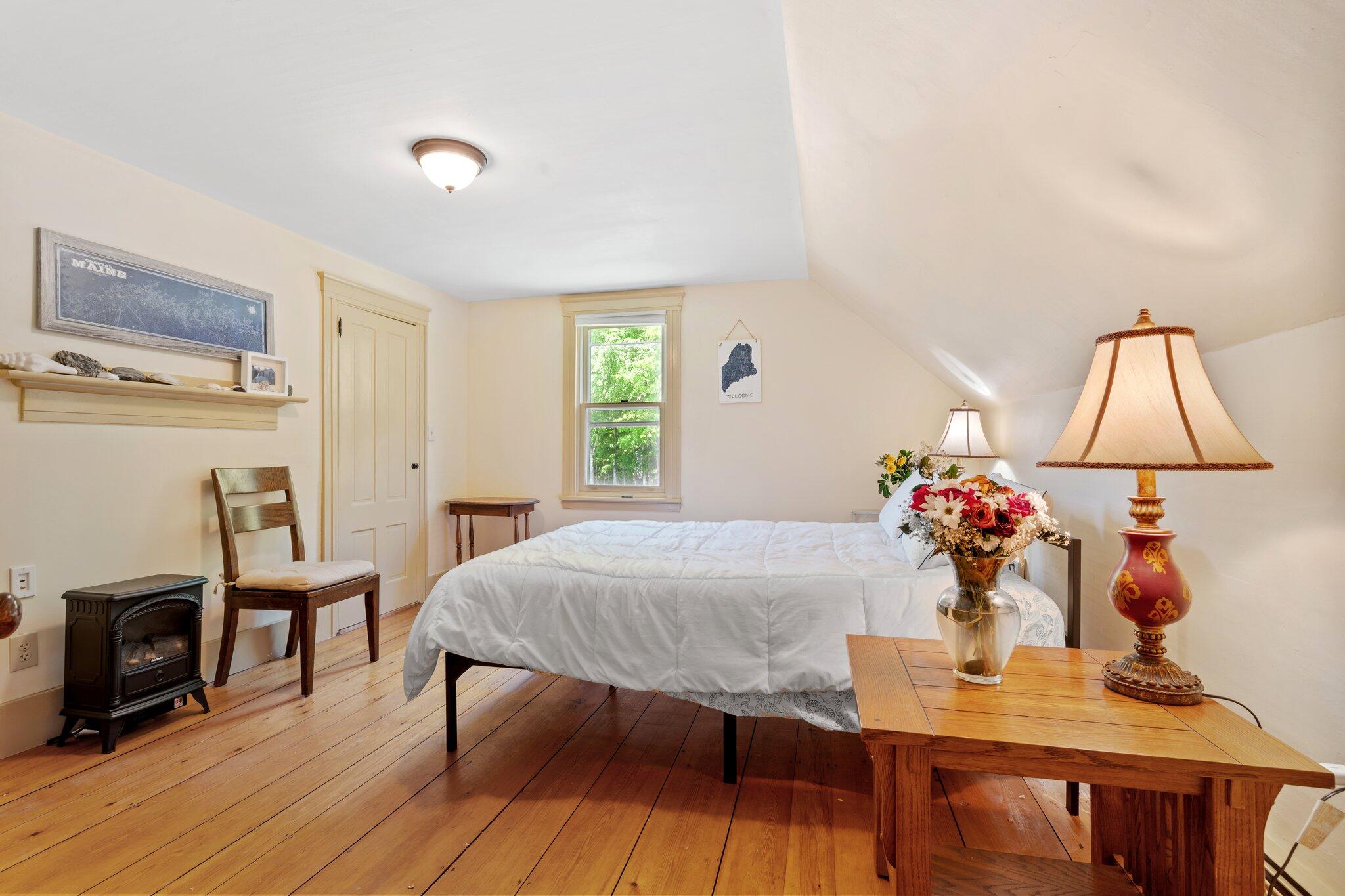 284 Allen Road Pownal ME 04069