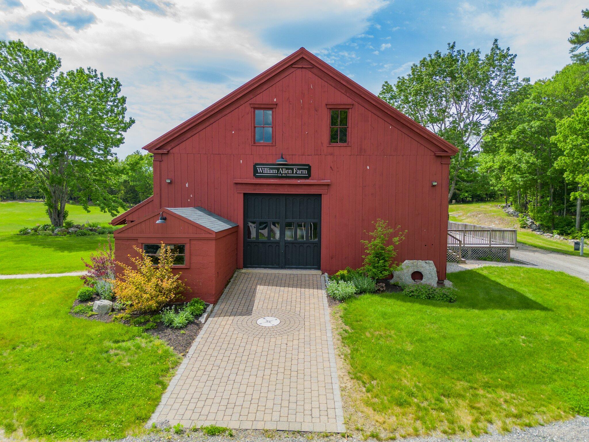 284 Allen Road Pownal ME 04069