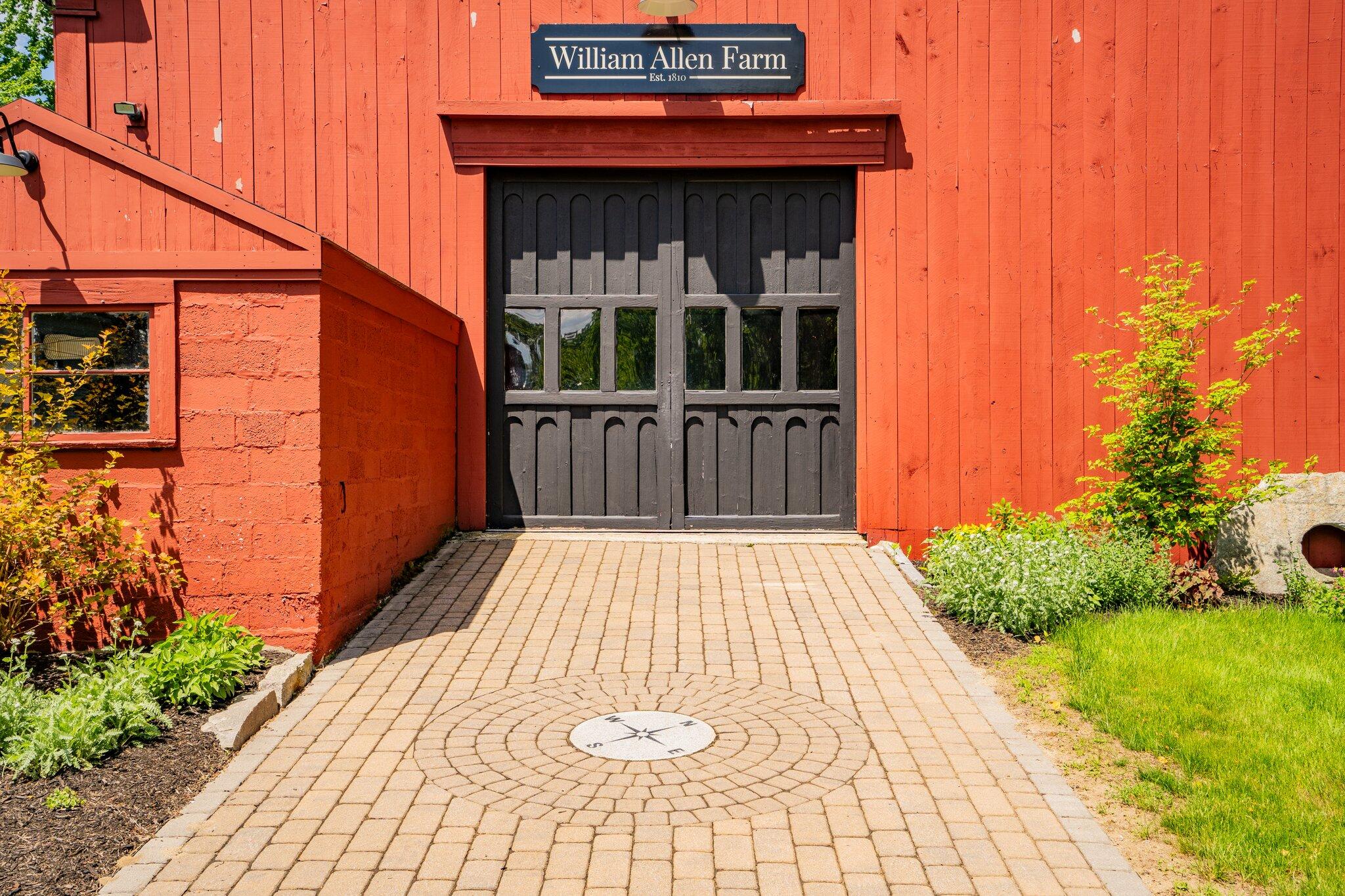 284 Allen Road Pownal ME 04069