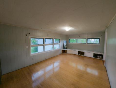 325 Court Street Auburn ME 04210