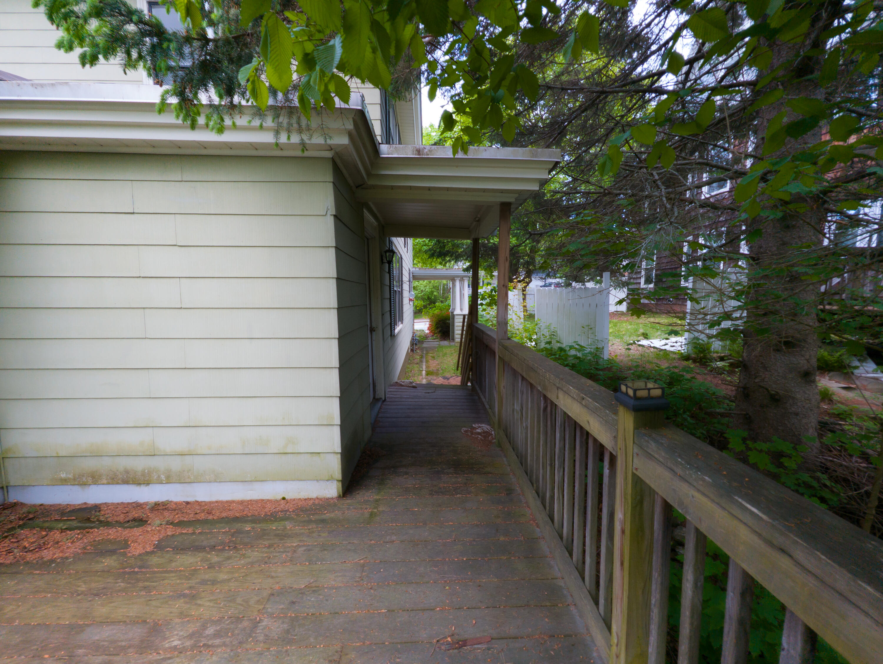 325 Court Street Auburn ME 04210