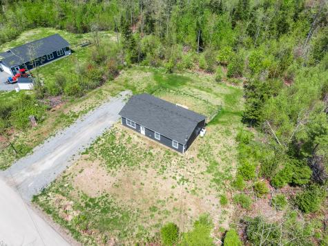 52 Lindsay Drive Levant ME 04456