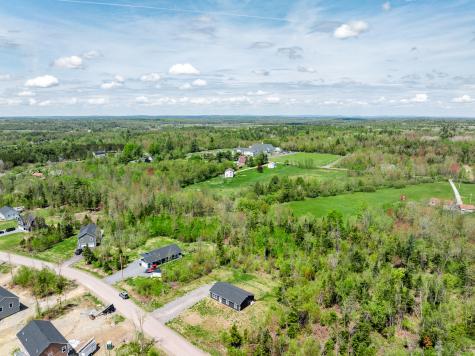52 Lindsay Drive Levant ME 04456