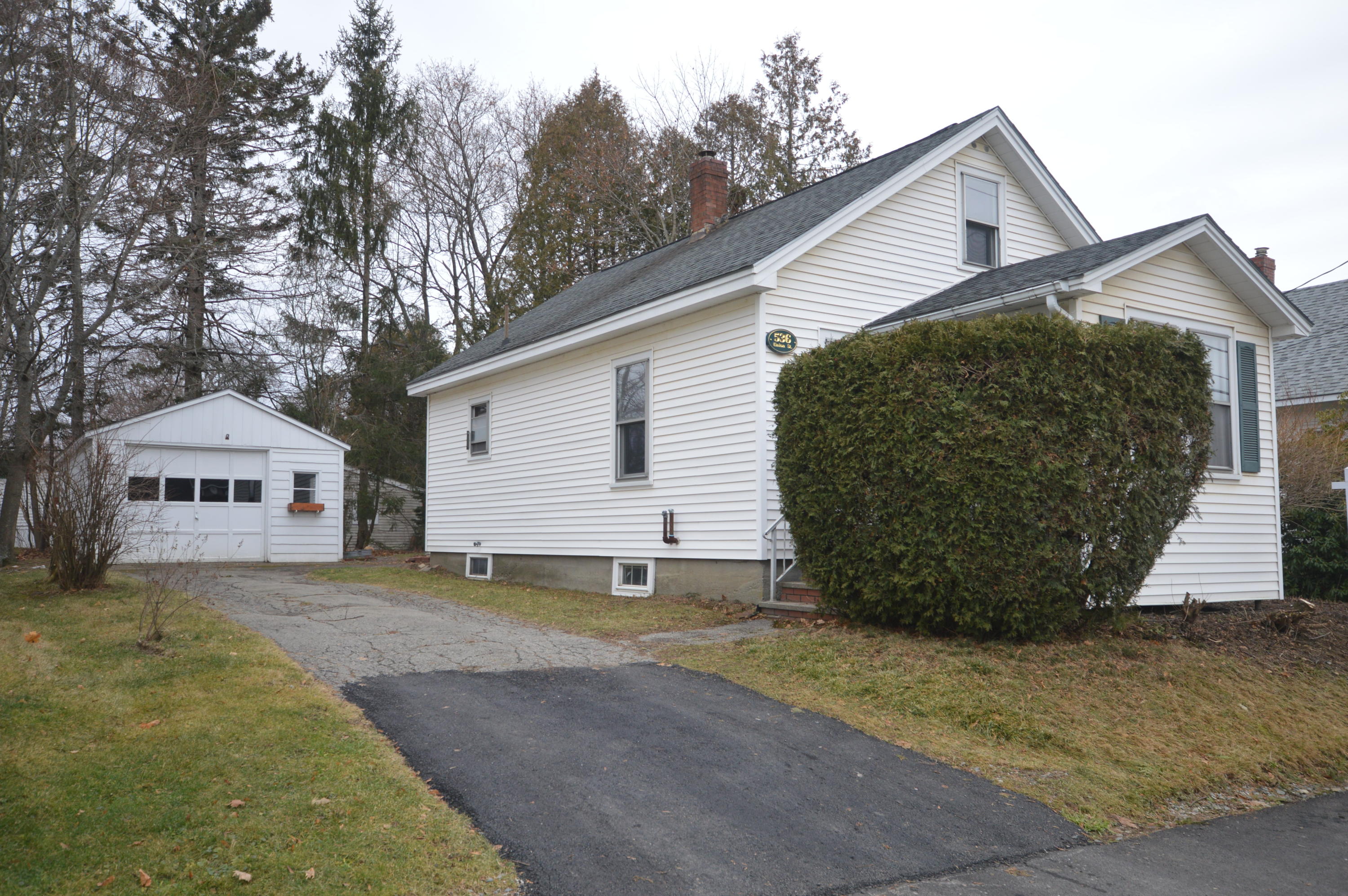 536 Union Street Bangor ME 04401