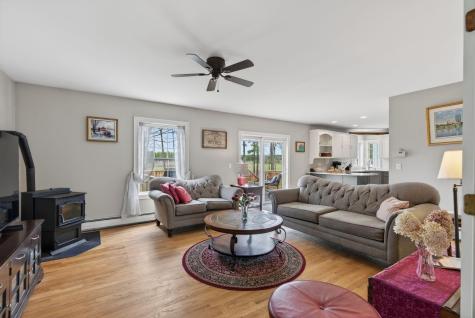 68 Adams Way Freeport ME 04032