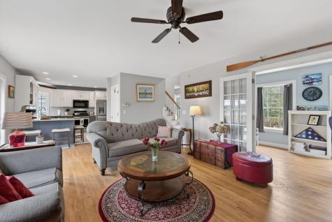 68 Adams Way Freeport ME 04032