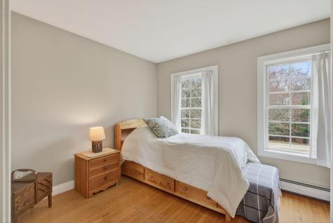 68 Adams Way Freeport ME 04032