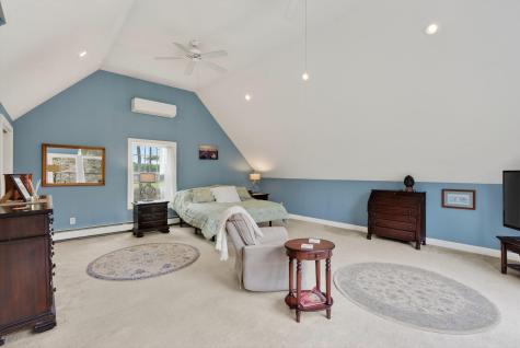 68 Adams Way Freeport ME 04032