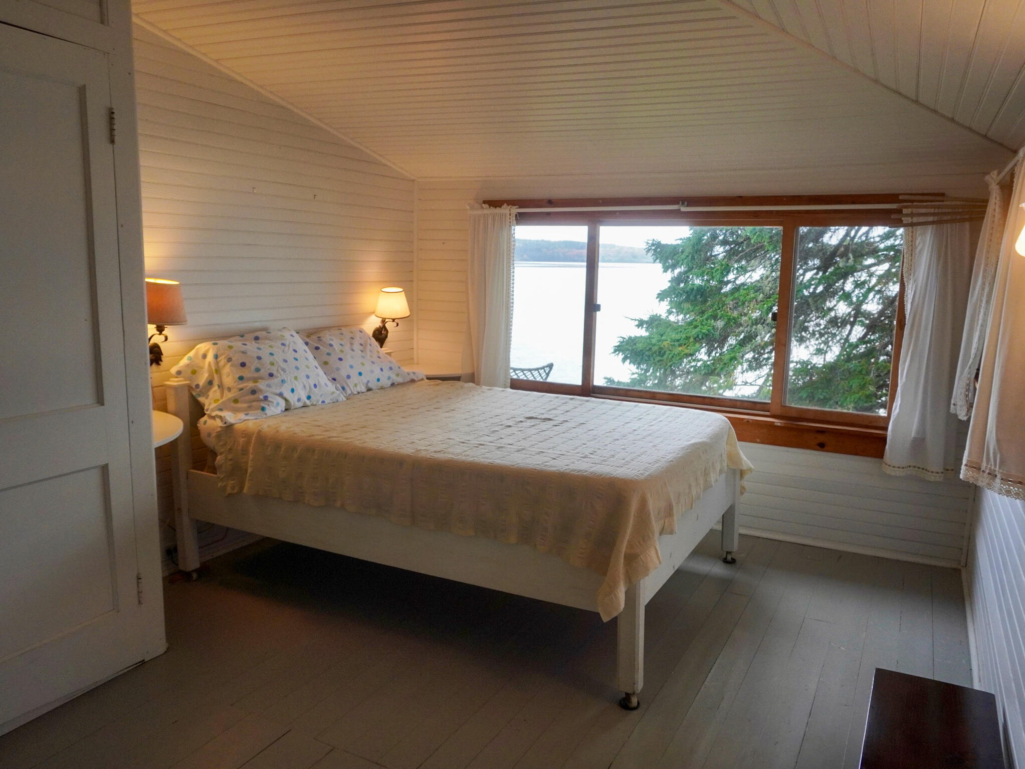 32 Lichen Lane Blue Hill ME 04614