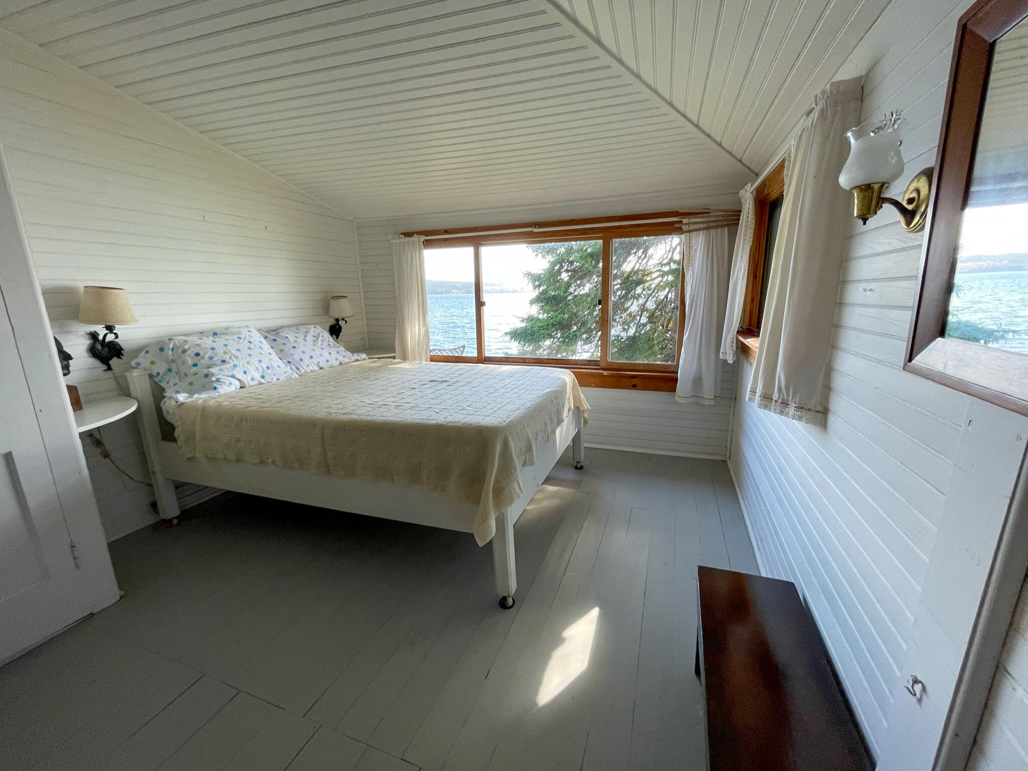 32 Lichen Lane Blue Hill ME 04614