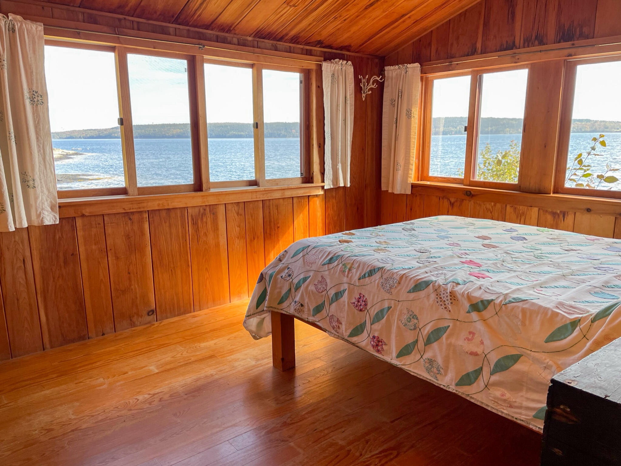 32 Lichen Lane Blue Hill ME 04614