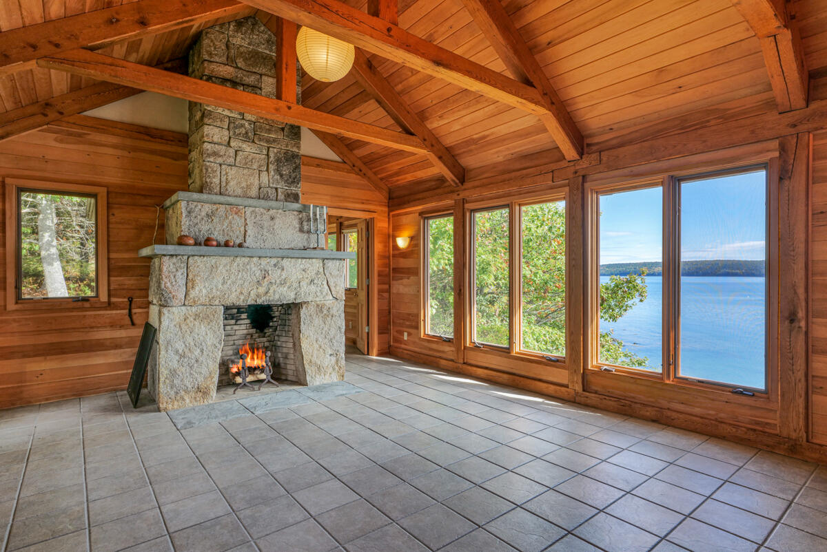 32 Lichen Lane Blue Hill ME 04614