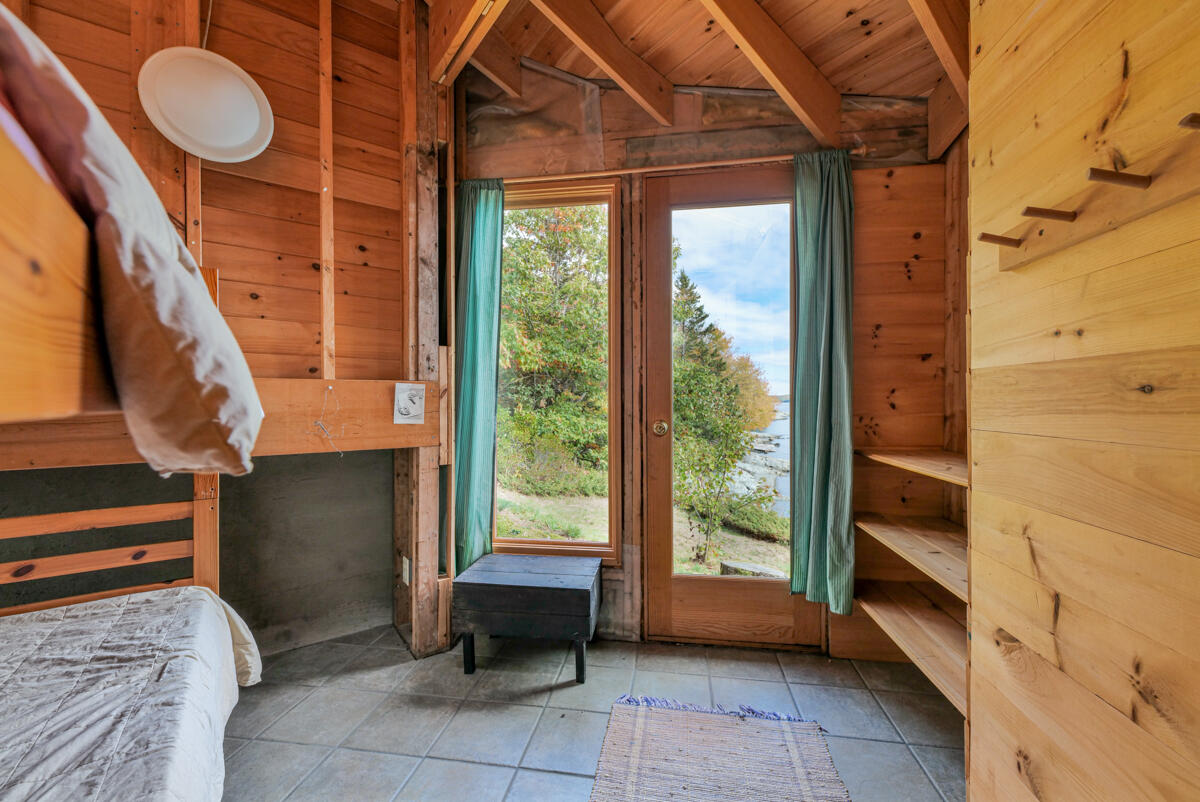 32 Lichen Lane Blue Hill ME 04614