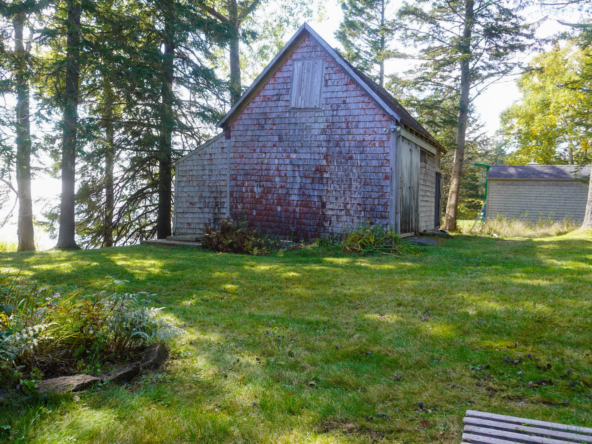 32 Lichen Lane Blue Hill ME 04614