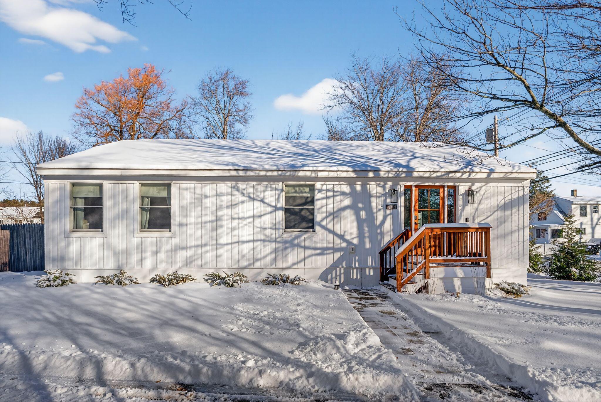 1038 Ocean Avenue Portland ME 04103